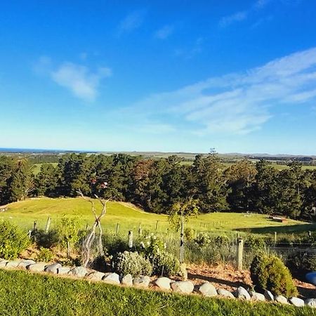 Hill Top Retreat Lower Dashwood Luaran gambar